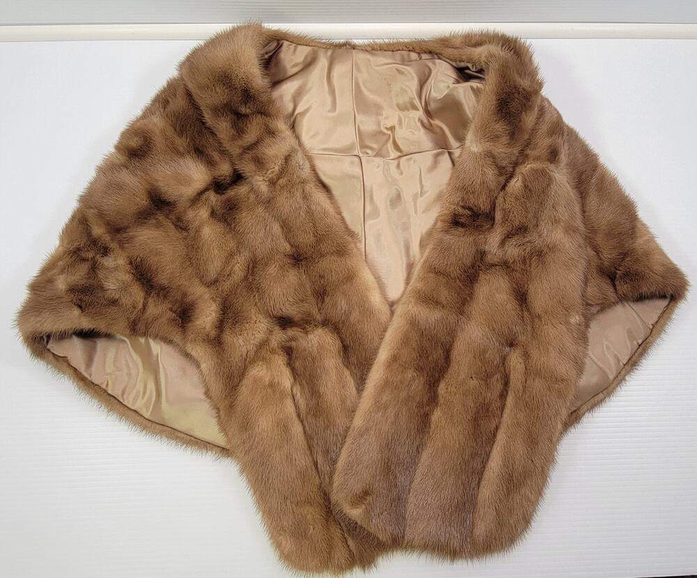 N) Vintage Mob Wife Era Women Over the Shoulder Collar Fur Stole Shawl Vest